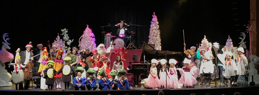 Ho, ho, ho Lincoln you rocked the socks off Santa tonight with the super fun Twelve Days Of Christmas tale at the Lorie Line show this evening! The sweet little jig that Piper did was fabulous. And those darling little Ladies Dancing melted the elves hearts with their happy little dances! Merry Christmas one and all!!! 